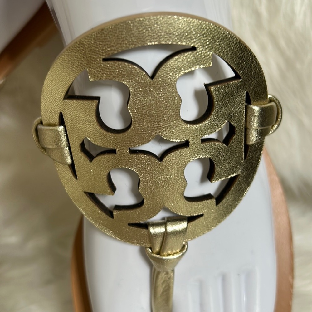 TORY BURCH MILLER IN CHAMPAGNE 9 1/2